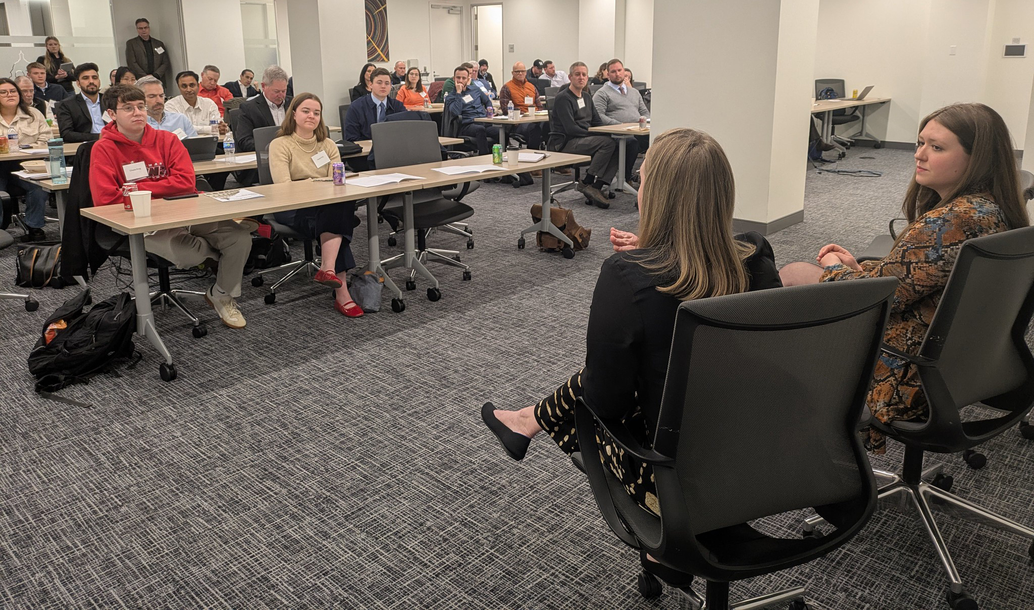 A senate staffer gives advice to Congressional Visits Day attendees. The first day of the event is focused on training and preparation
