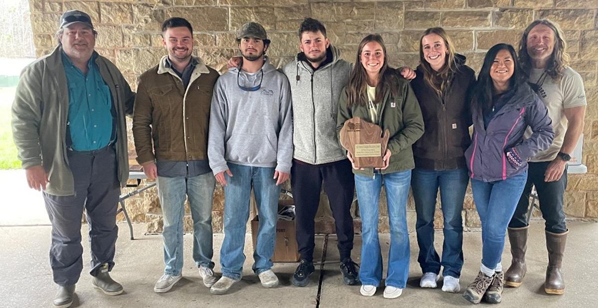 Figure 7. Winner of the Group Judging Contest (University of Delaware). Also pictured is Bryant Scharenbroch (University of Wisconsin–Stevens Point).