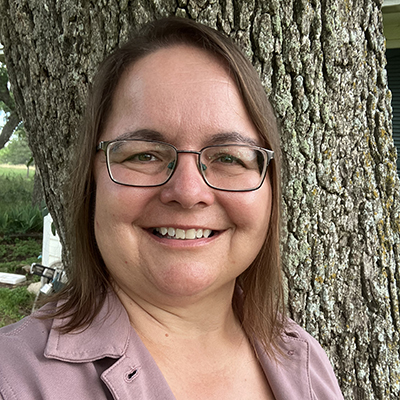 Lori Hinze, USDA, USA