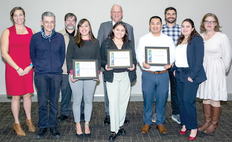 Members of the ACS/SACNAS Working Group along with Bridge Scholars and their mentors. From l to r: Liz Gillispie (Washington State University), Tabare Abadie (Corteva Agriscience), Luke Gatiboni (North Carolina State University), Kimberly Araya (University of Puerto Rico), Ole Wendroth (University of Kentucky), Yulissa Perez Rojas (University of California-Merced), Mauricio Soriano (California State University–Fresno), Felipe Aburto (Texas A&M University), Karina Morales (University of Wisconsin–Madison), a
