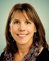 When it comes to making healthy food choices, Johns Hopkins University nutritionist Becky Ramsing found that consumers respond best when they get information supporting healthy choices and when the environment makes that choice easier. Photo courtesy of Becky Ramsing.