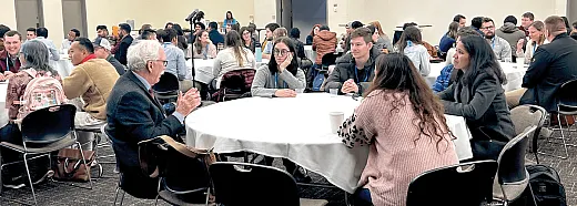 Graduate students and mentors connecting during the interactive part of the Graduate Student Networking Session at the 2023 Annual Meeting.