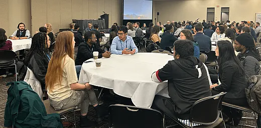 Graduate students and mentors participating in the Networking Session at the 2023 Annual Meeting.